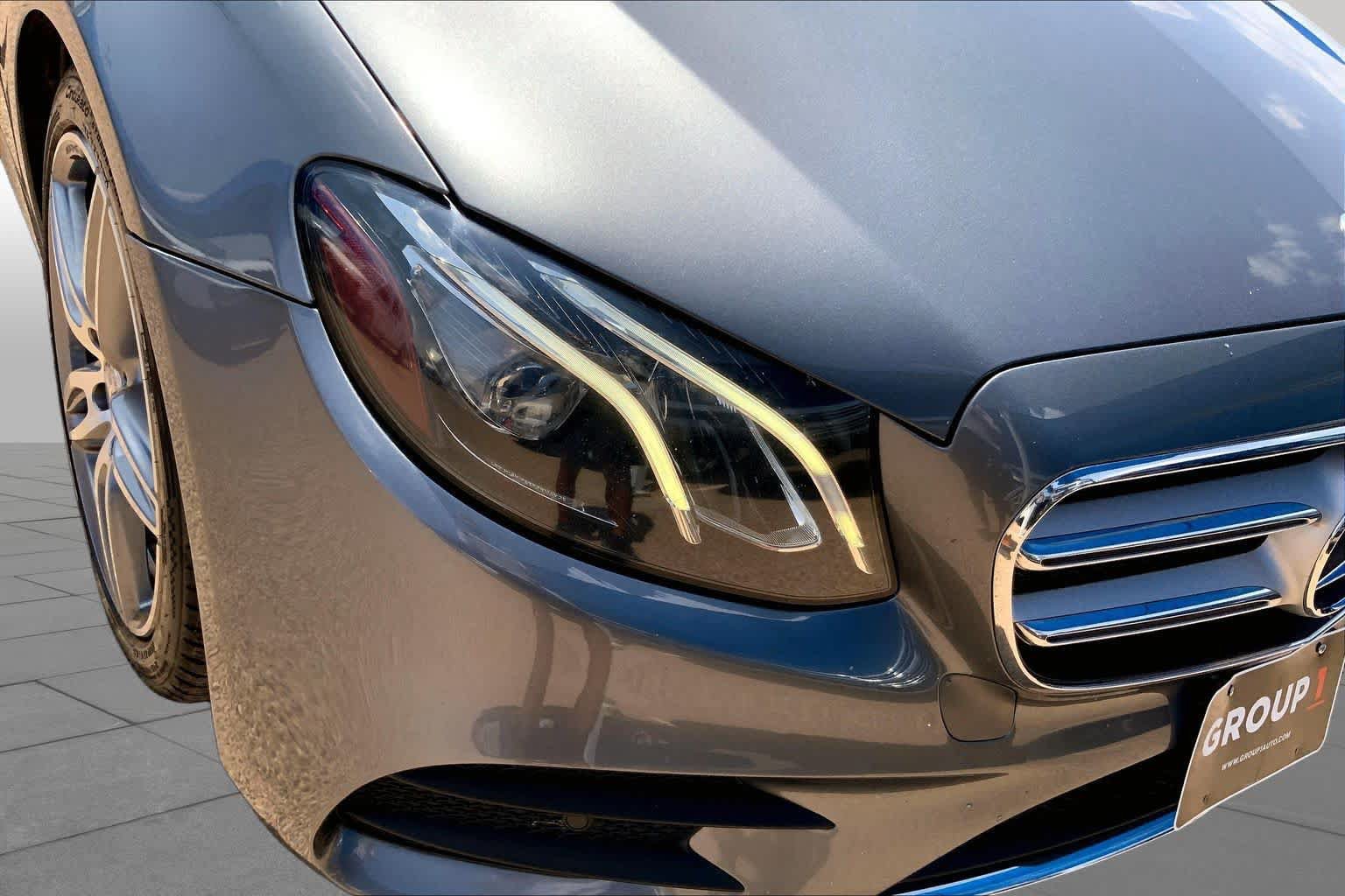 Used 2017 Mercedes-Benz E 300 image 27