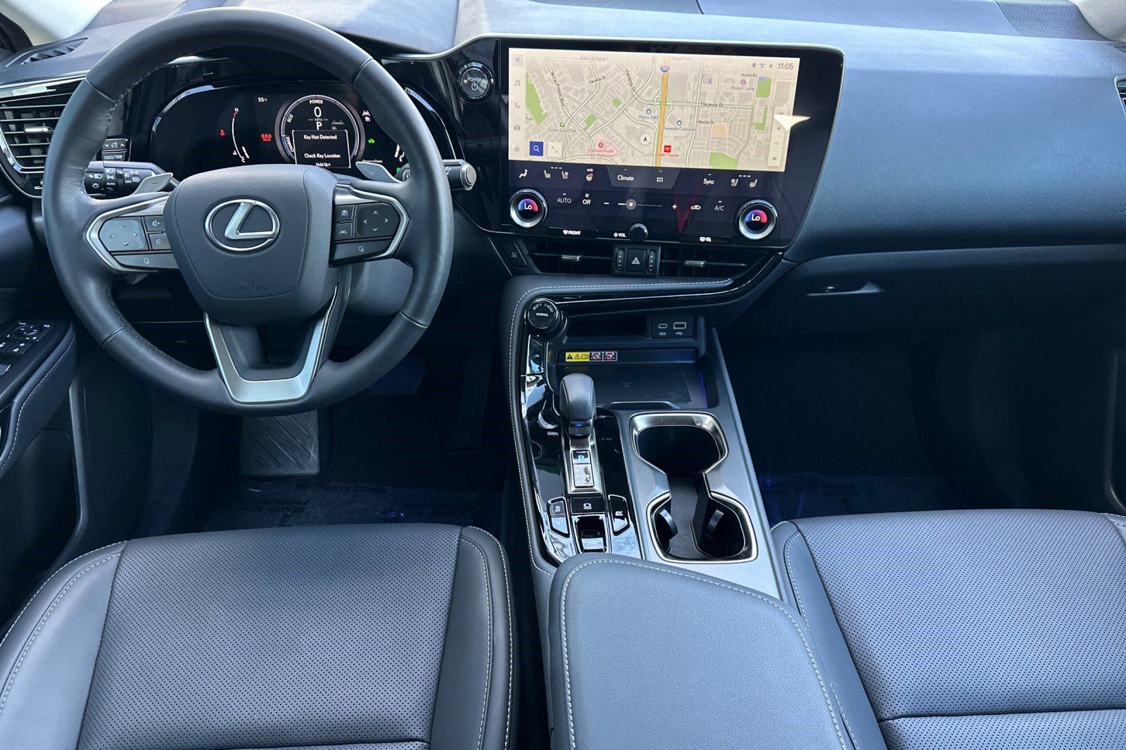 Used 2025 Lexus NX 350h AWD w/ Premium Package image 17