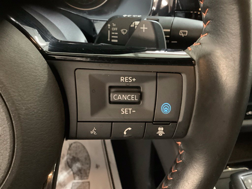 Used 2023 Nissan Pathfinder Rock Creek AWD/4WD image 28