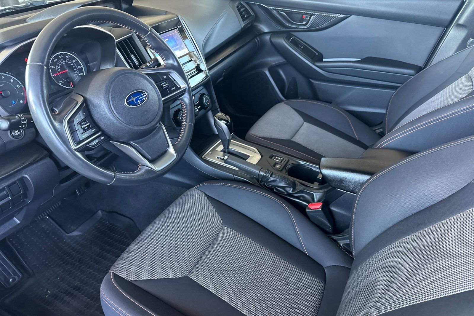 Used 2019 Subaru Crosstrek 2.0i Premium AWD/4WD image 9