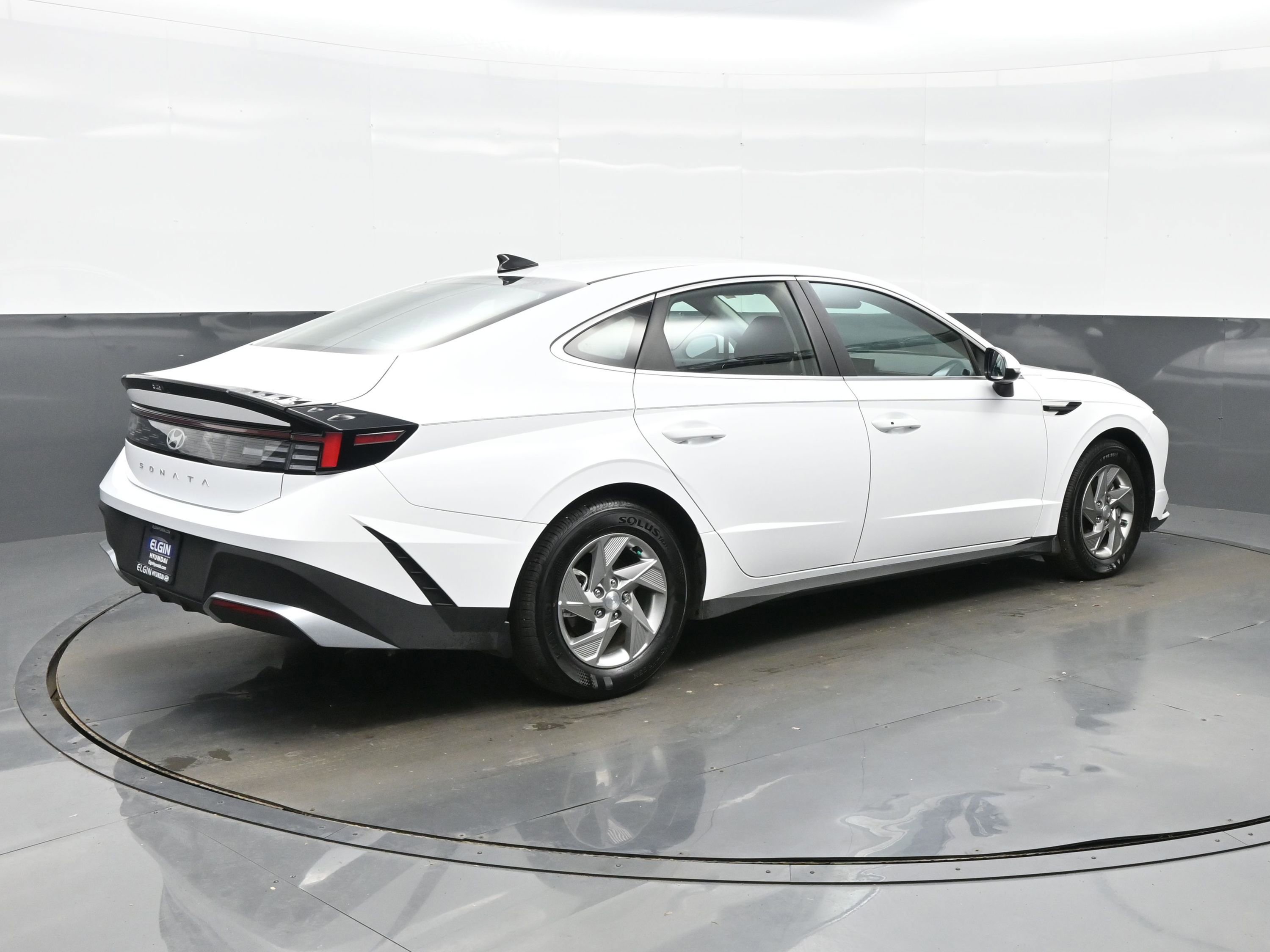 Certified 2026 Hyundai Sonata SE FWD image 6