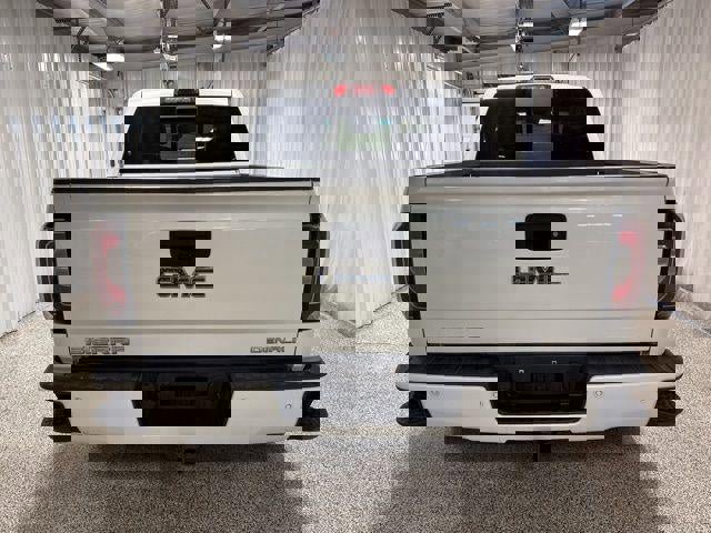 Used 2016 GMC Sierra 1500 Denali w/ Enhanced Driver Alert Package image 3