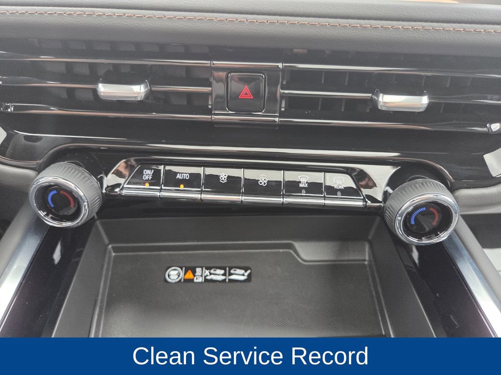 Used 2026 Chevrolet Tahoe High Country w/ Sun And Tow Package AWD/4WD image 27