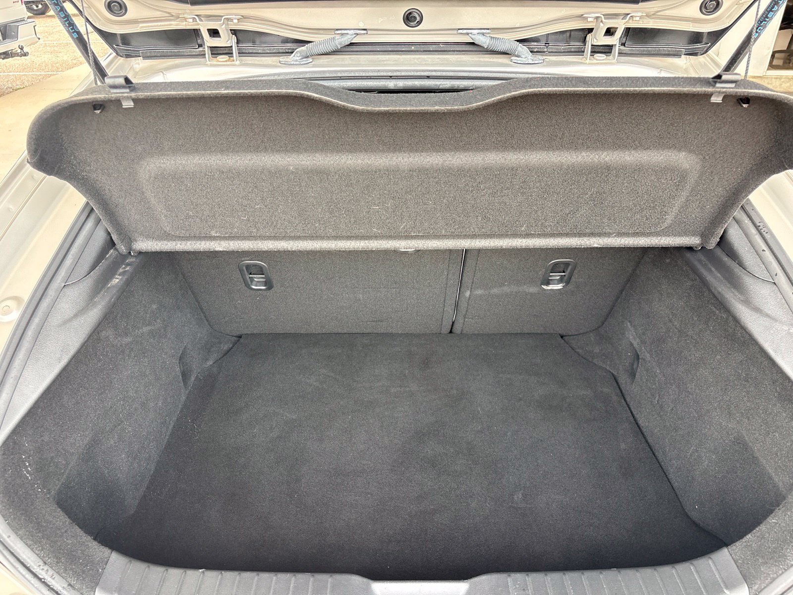 Used 2024 MAZDA MAZDA3 s FWD image 15