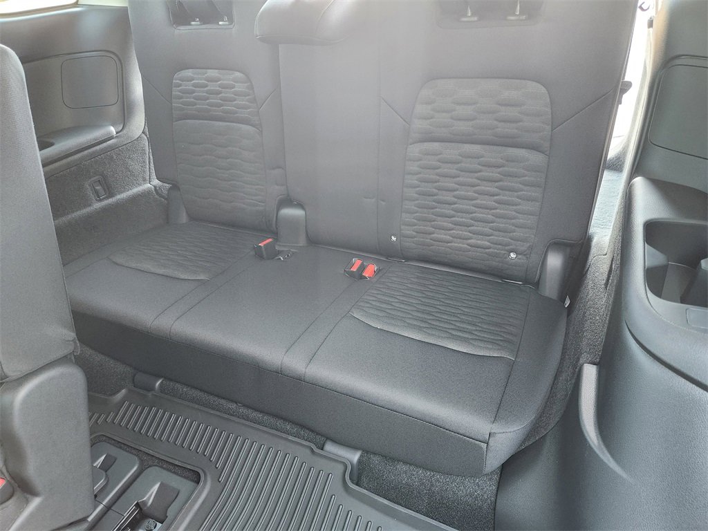 New 2025 Nissan Pathfinder SV image 21