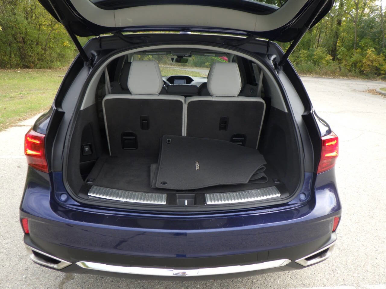 Used 2020 Acura MDX SH-AWD w/ Technology Package image 15