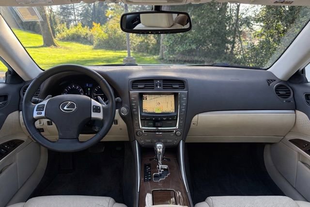 Used 2011 Lexus IS 250 w/ Premium Pkg Value Edition image 14