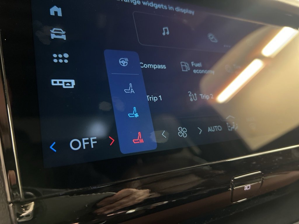 New 2026 Lincoln Navigator Reserve image 15