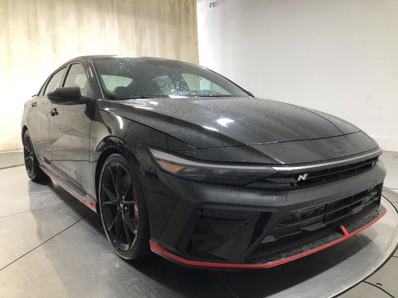 New 2025 Hyundai Elantra N image 2