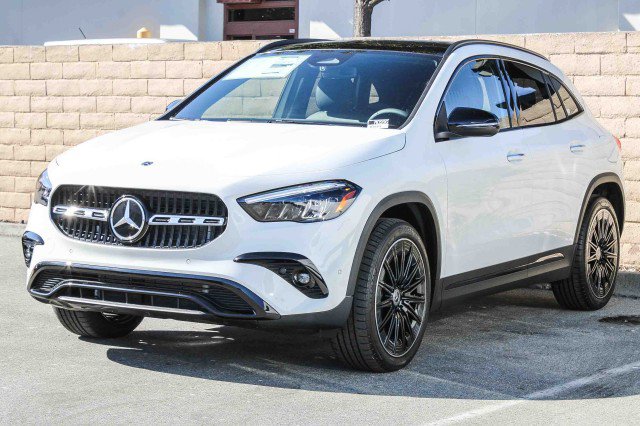 New 2026 Mercedes-Benz GLA 250 4MATIC image 3