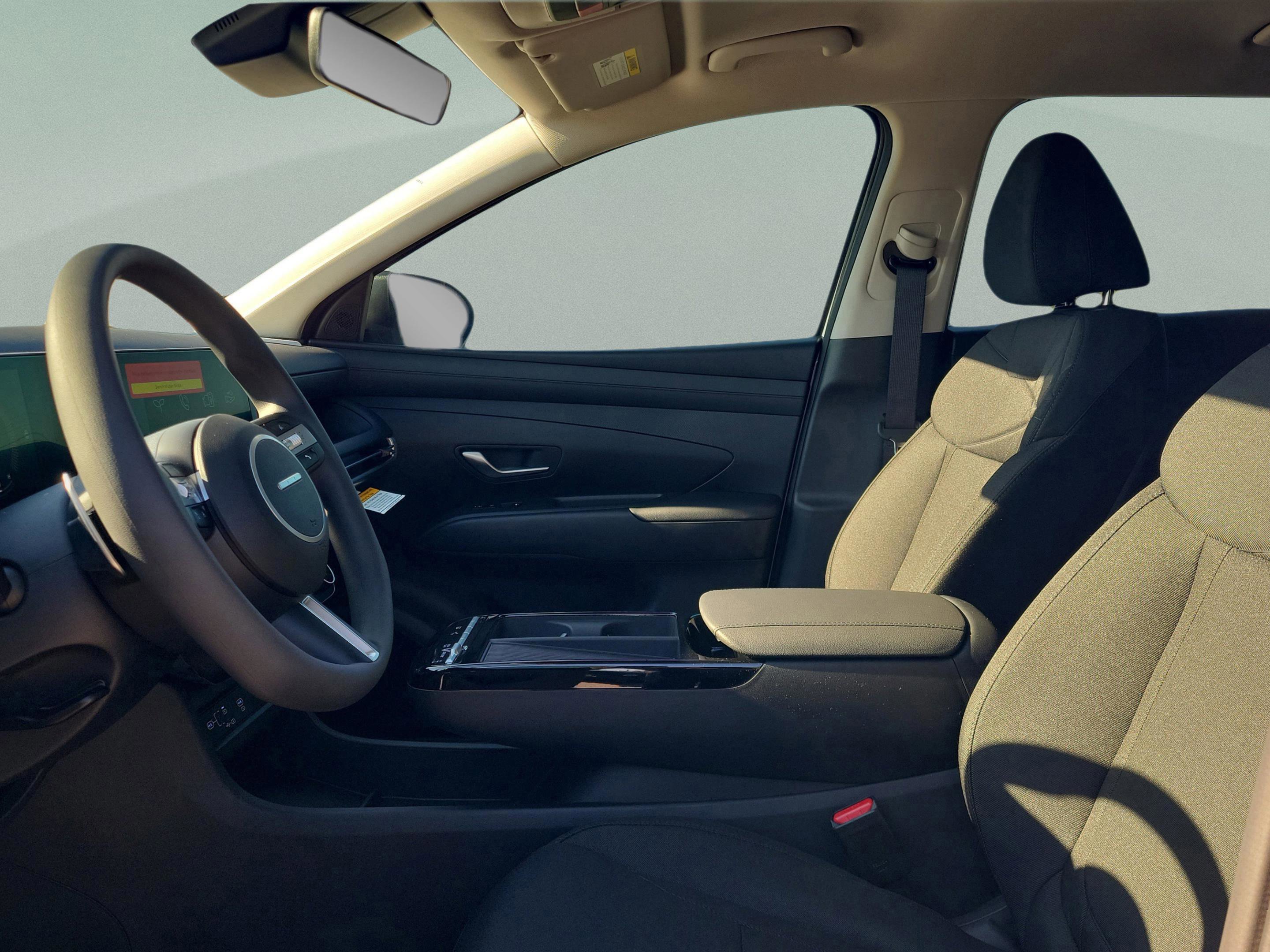 New 2026 Hyundai Tucson Blue SE image 7