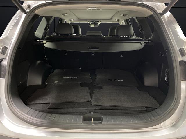 Used 2022 Hyundai Santa Fe SEL Premium w/ Cargo Package image 15