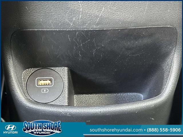 Certified 2023 Hyundai Kona SEL AWD/4WD image 15
