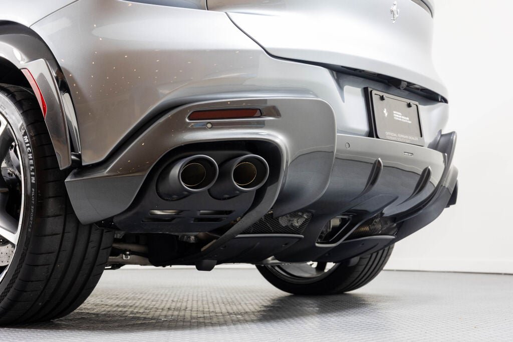 Certified 2025 Ferrari Purosangue AWD/4WD image 32
