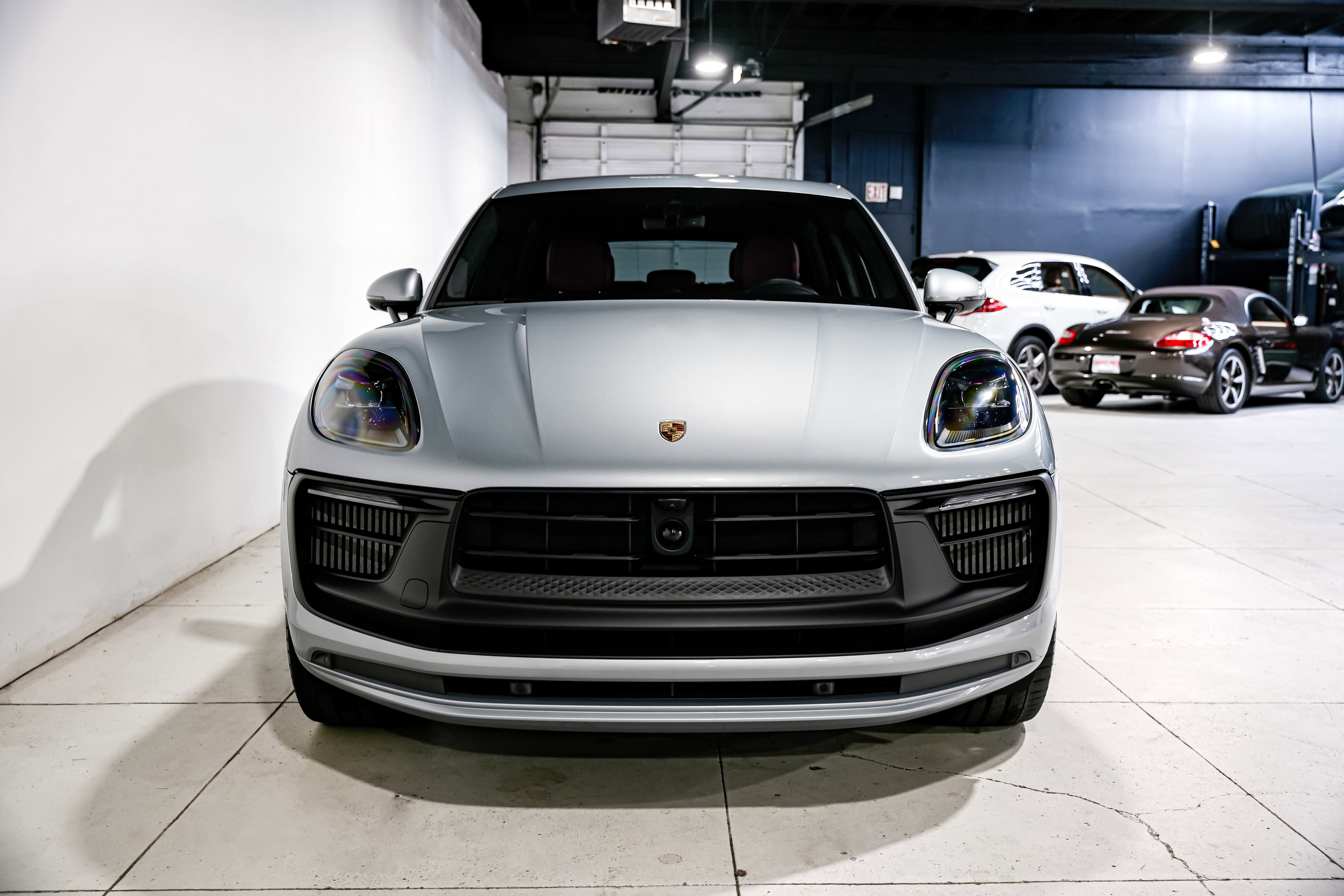 Used 2022 Porsche Macan GTS w/ Sport Chrono Package image 5