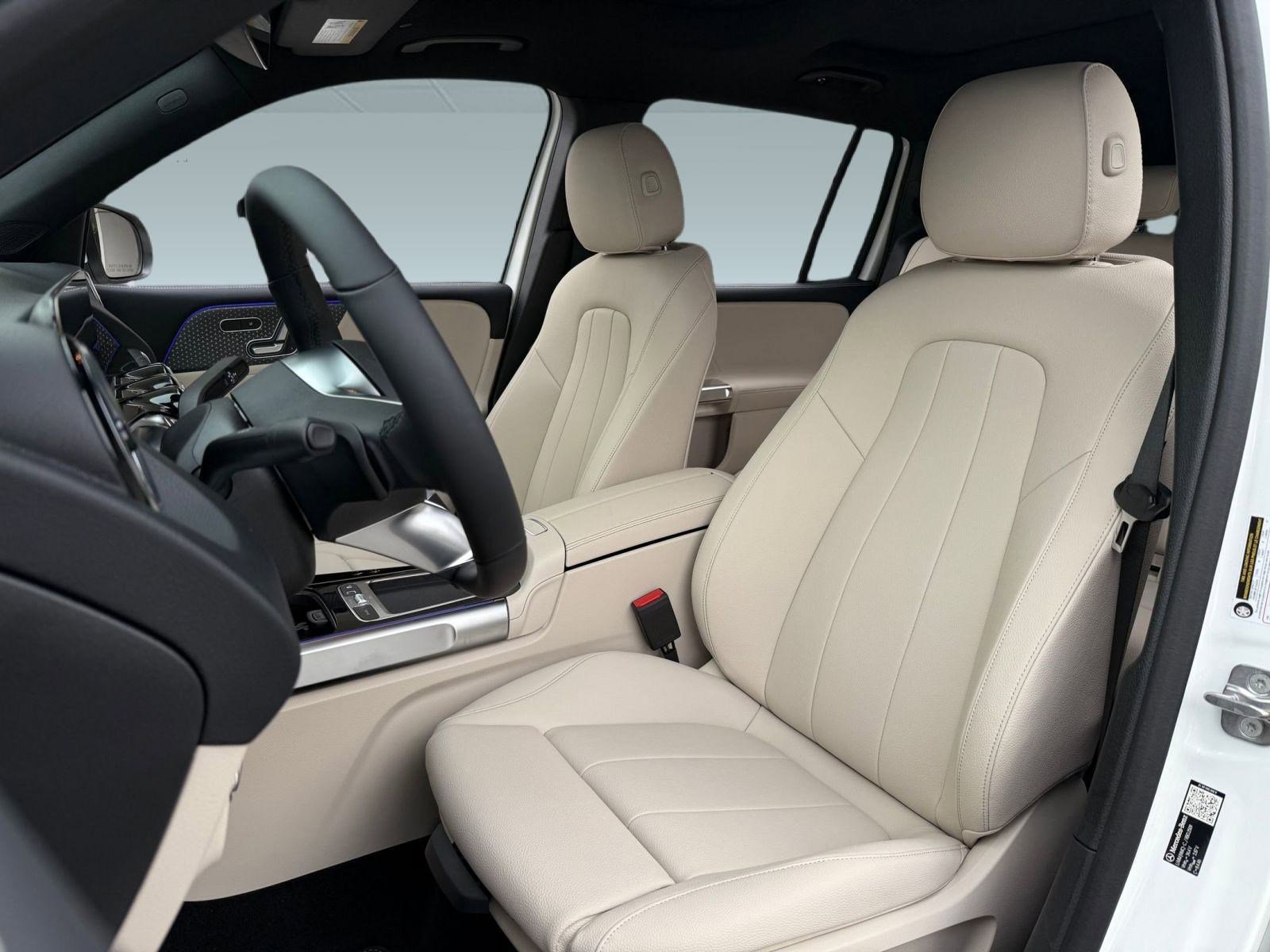 New 2026 Mercedes-Benz GLB 250 image 4