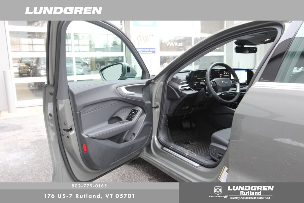 Used 2025 Audi A5 2.0T Premium w/ Convenience Package image 11