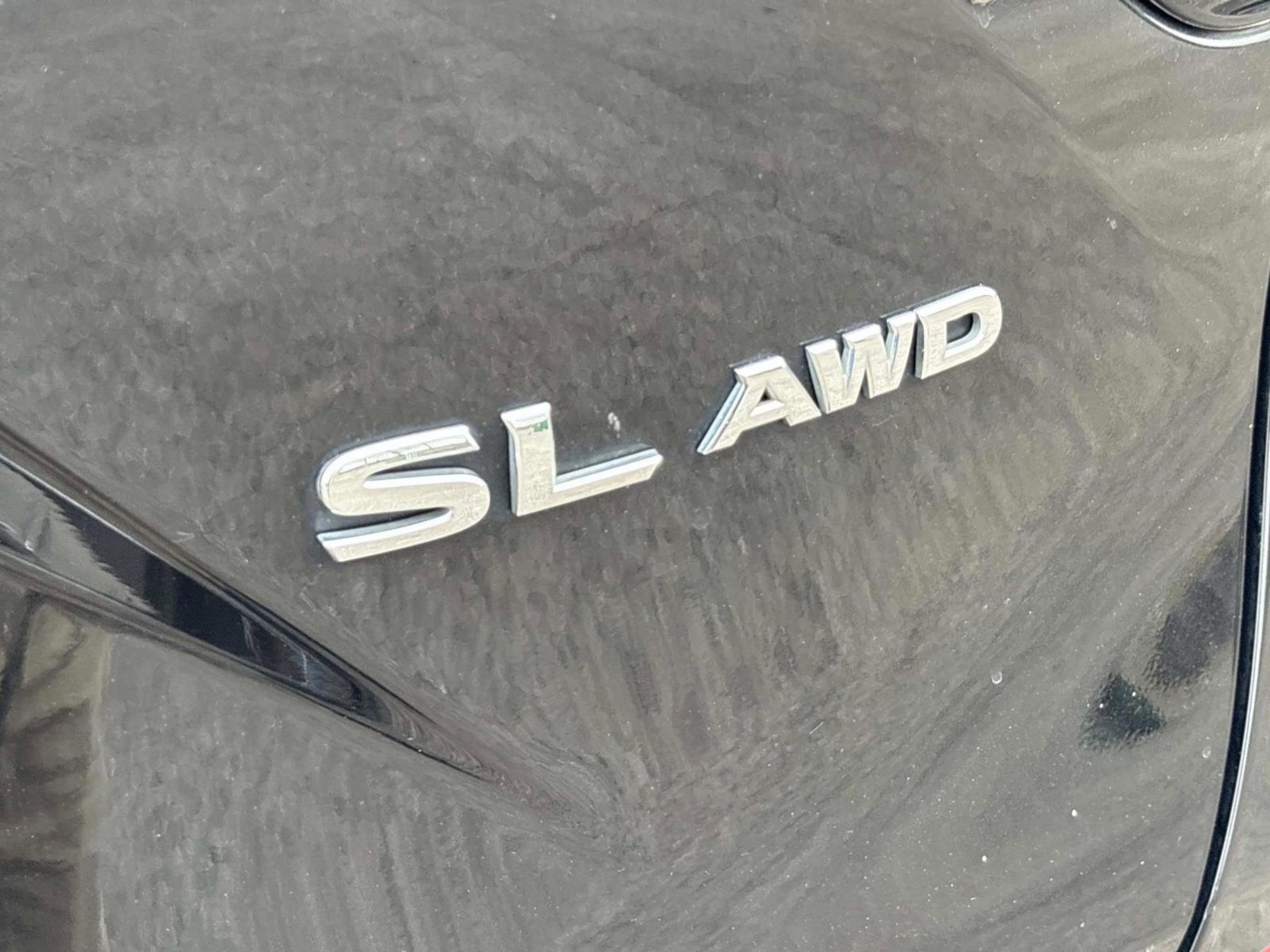 Used 2018 Nissan Murano SL w/ Moonroof Package image 12