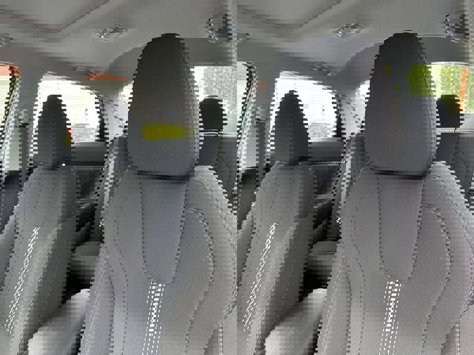 Certified 2025 Hyundai Elantra SEL image 26