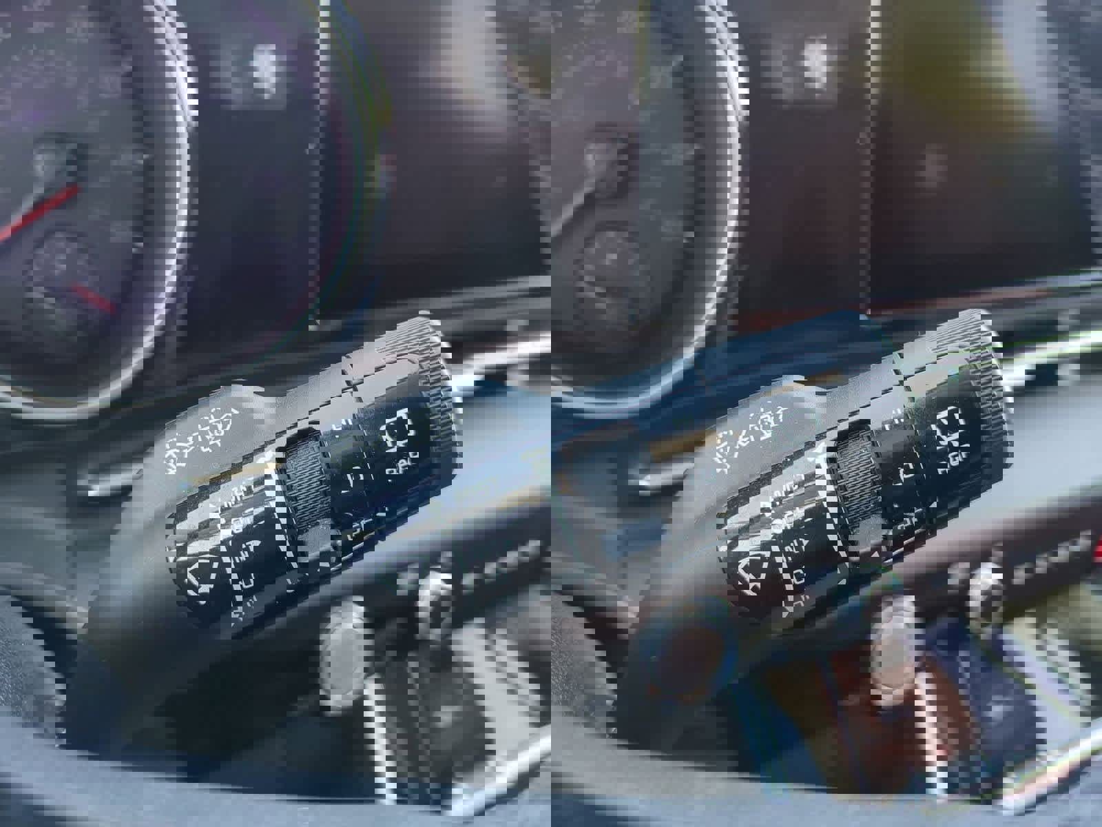 Used 2022 Kia Carnival SX image 24