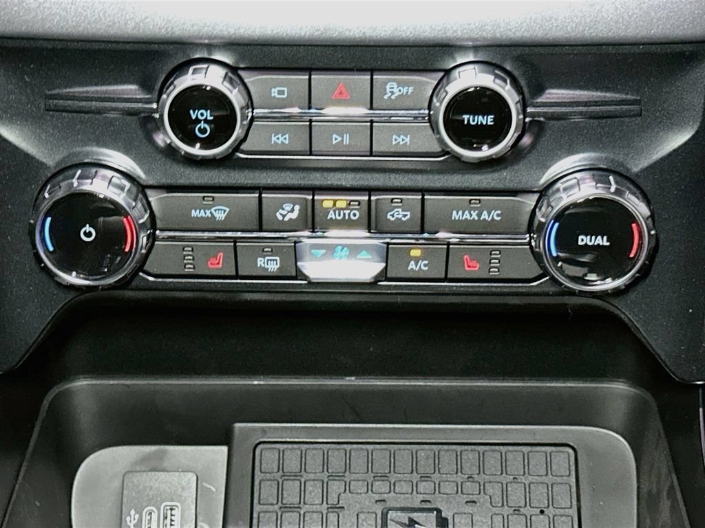 New 2026 Ford F150 XLT w/ Equipment Group 302A MID AWD/4WD image 15