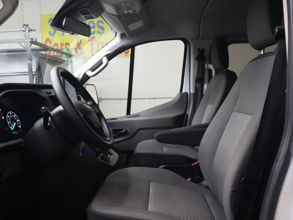 Used 2023 Ford Transit 350 XLT image 15