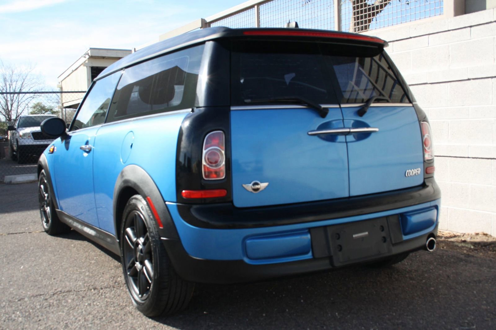 Used 2011 MINI Cooper Clubman image 22