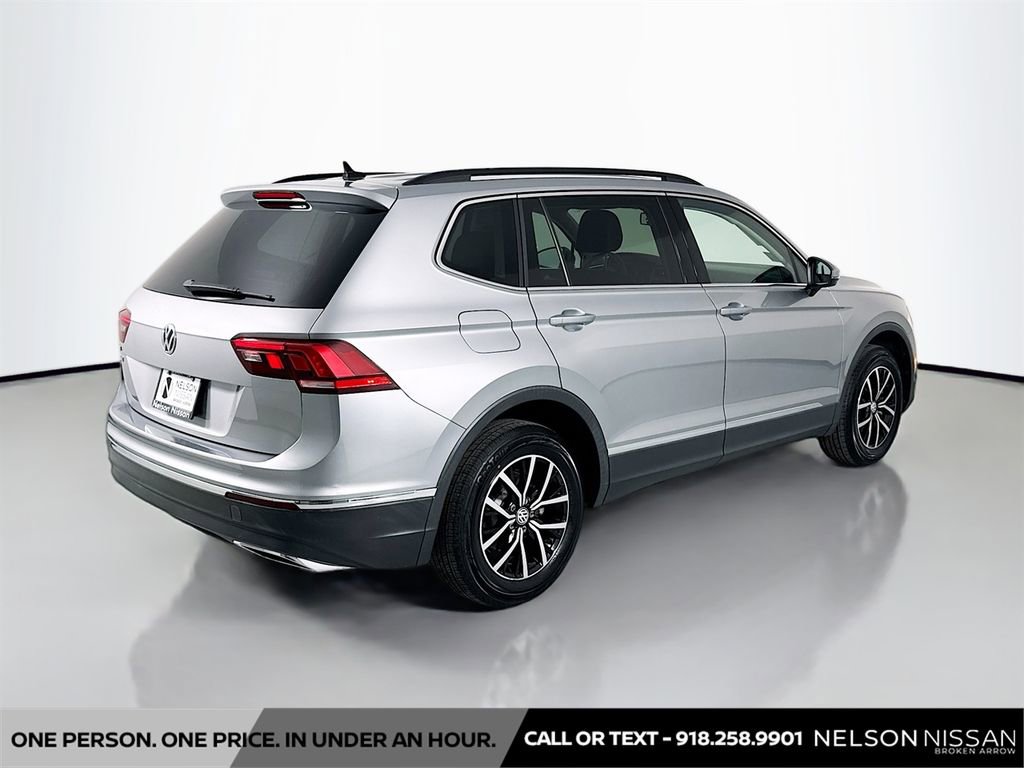 Used 2021 Volkswagen Tiguan SE image 5
