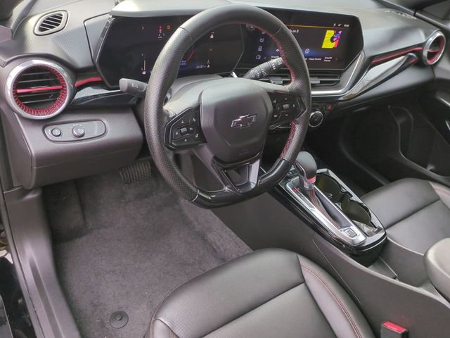 Certified 2024 Chevrolet Trax RS w/ Driver Confidence Package image 11