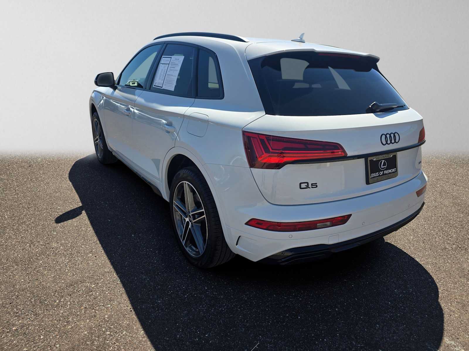 Used 2025 Audi Q5 e Premium Plus w/ Premium Plus Package AWD/4WD image 6