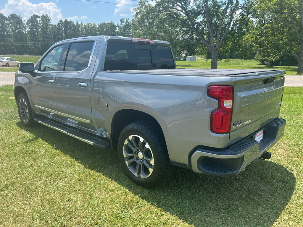 Used 2023 Chevrolet Silverado 1500 High Country w/ Technology Package image 11