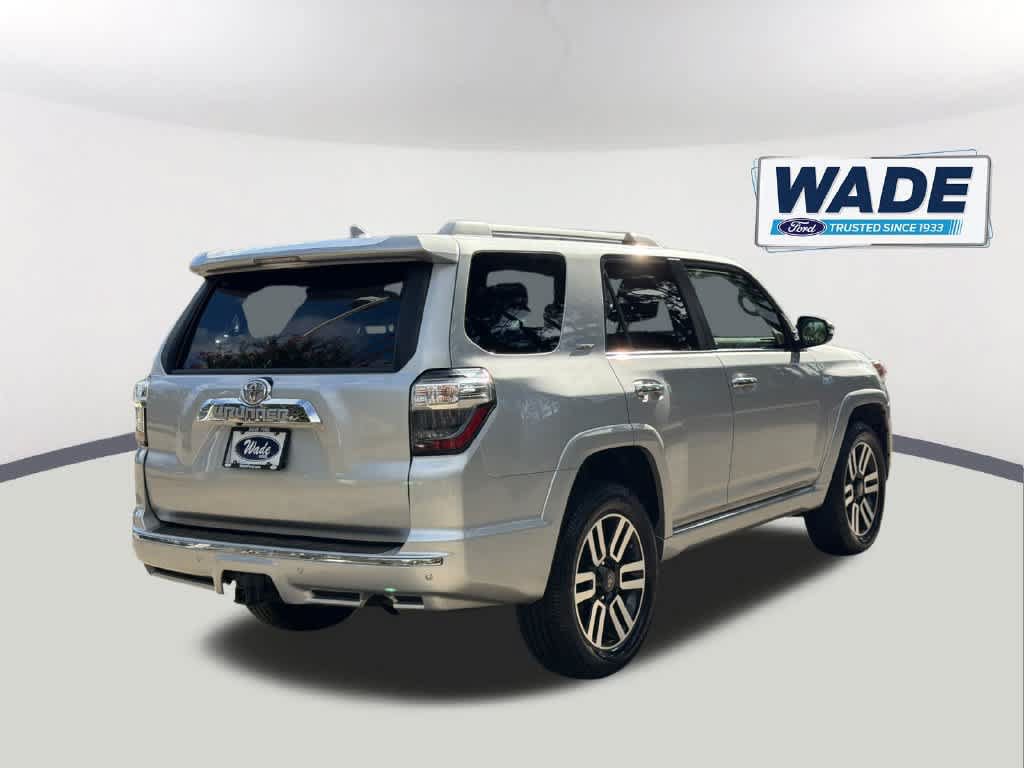 Used 2018 Toyota 4Runner Limited AWD/4WD image 5