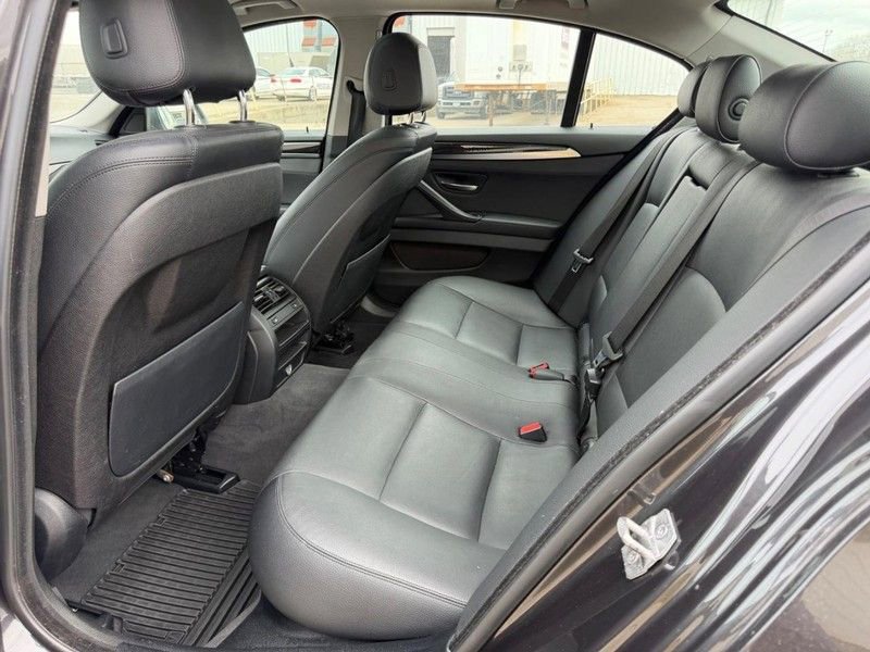 Used 2016 BMW 528i xDrive Sedan w/ Premium Package image 8