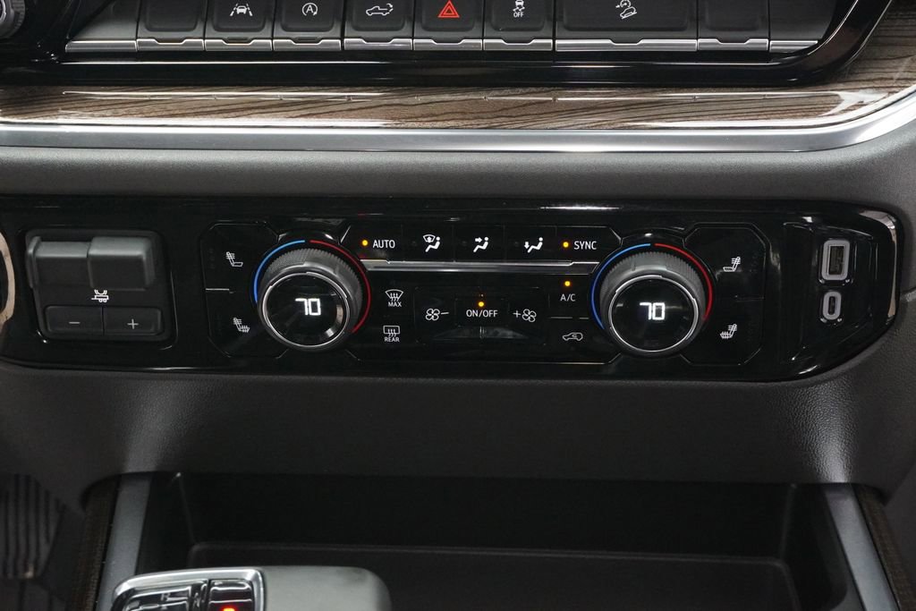 Used 2023 Chevrolet Silverado 1500 LT Trail Boss w/ Convenience Package II image 16