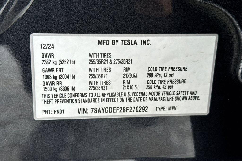 Used 2025 Tesla Model Y Performance image 27
