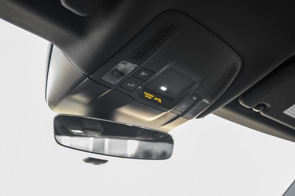 Used 2022 Porsche Taycan image 29