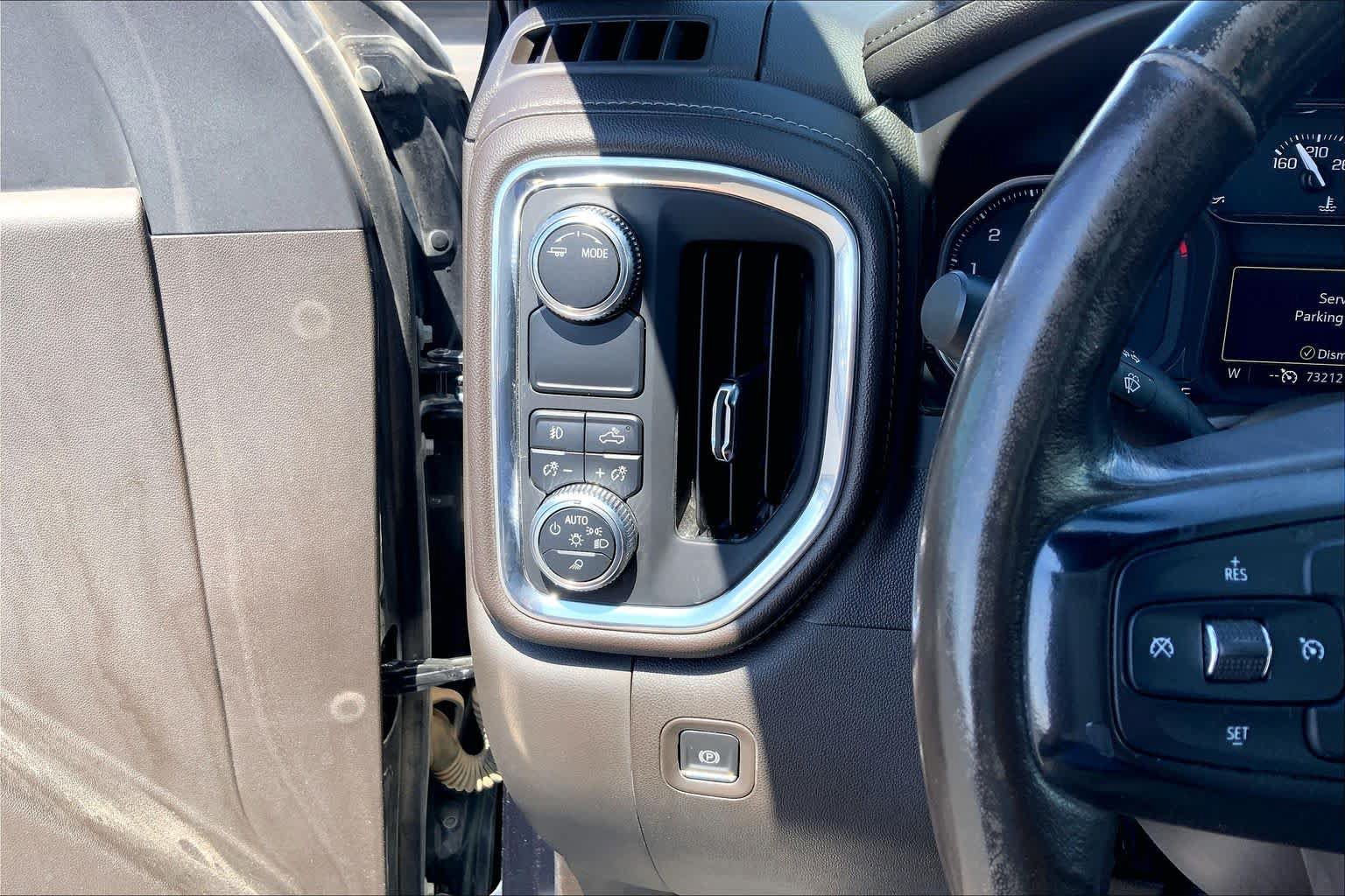 Used 2020 GMC Sierra 1500 SLT RWD image 36