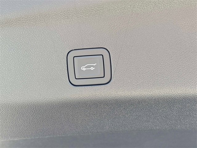 New 2026 Chevrolet Tahoe High Country image 13