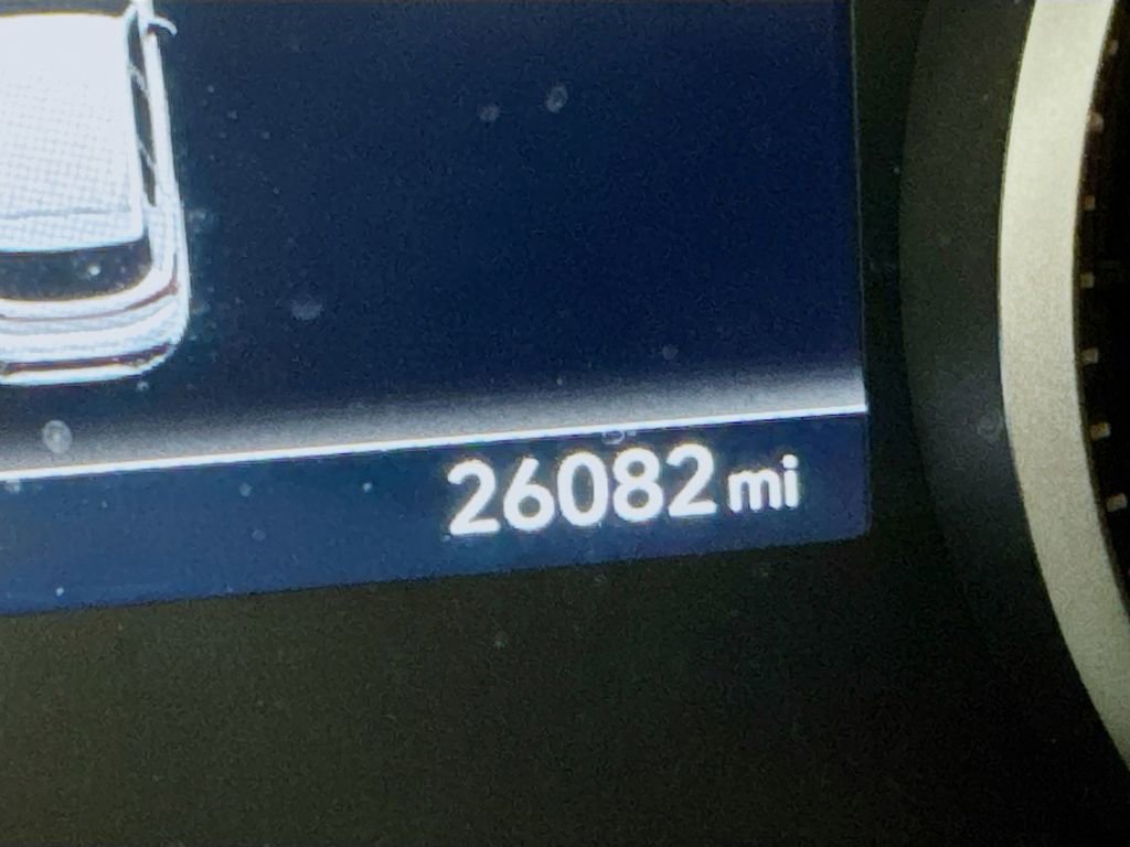 Certified 2023 Hyundai Santa Fe SEL image 12