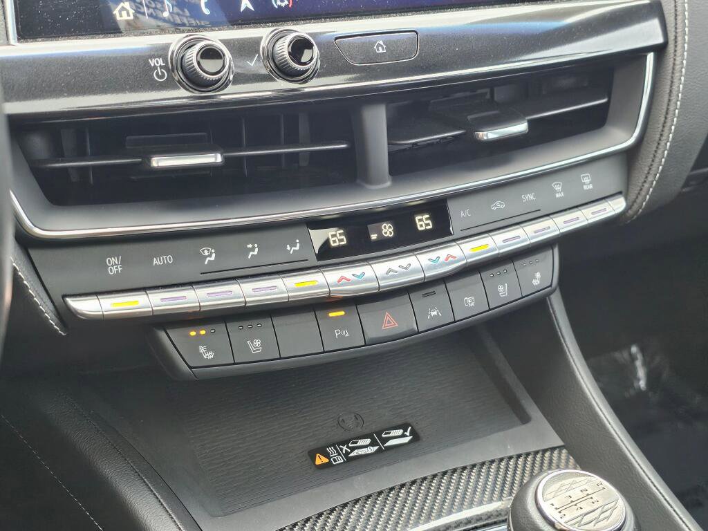 Used 2024 Cadillac CT5 V Blackwing w/ Parking Package RWD image 33