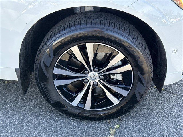 Used 2022 Volvo XC60 T8 Inscription Expression image 7