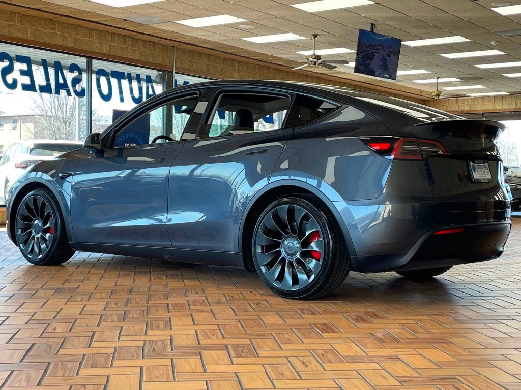 Used 2022 Tesla Model Y Performance image 7