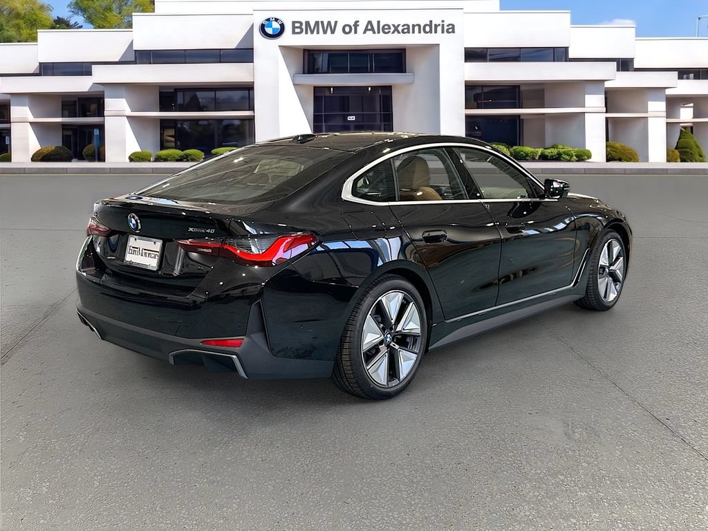 New 2026 BMW i4 xDrive40i w/ Premium Package AWD/4WD image 7