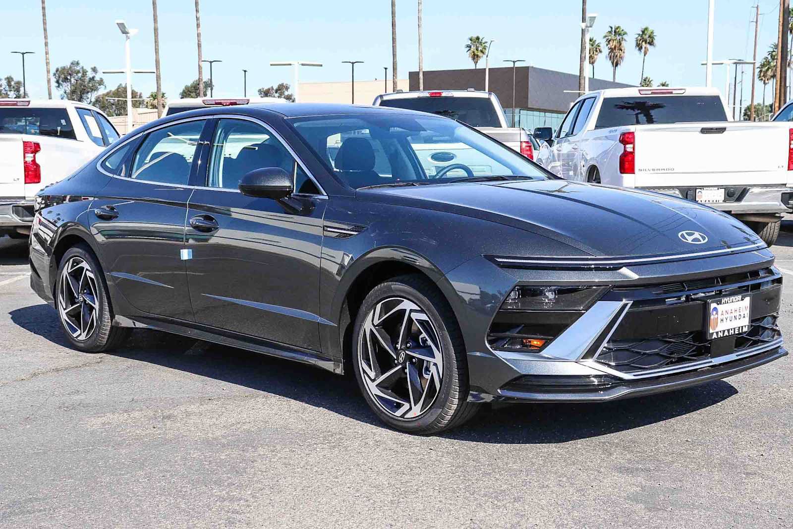 New 2026 Hyundai Sonata SEL FWD image 3