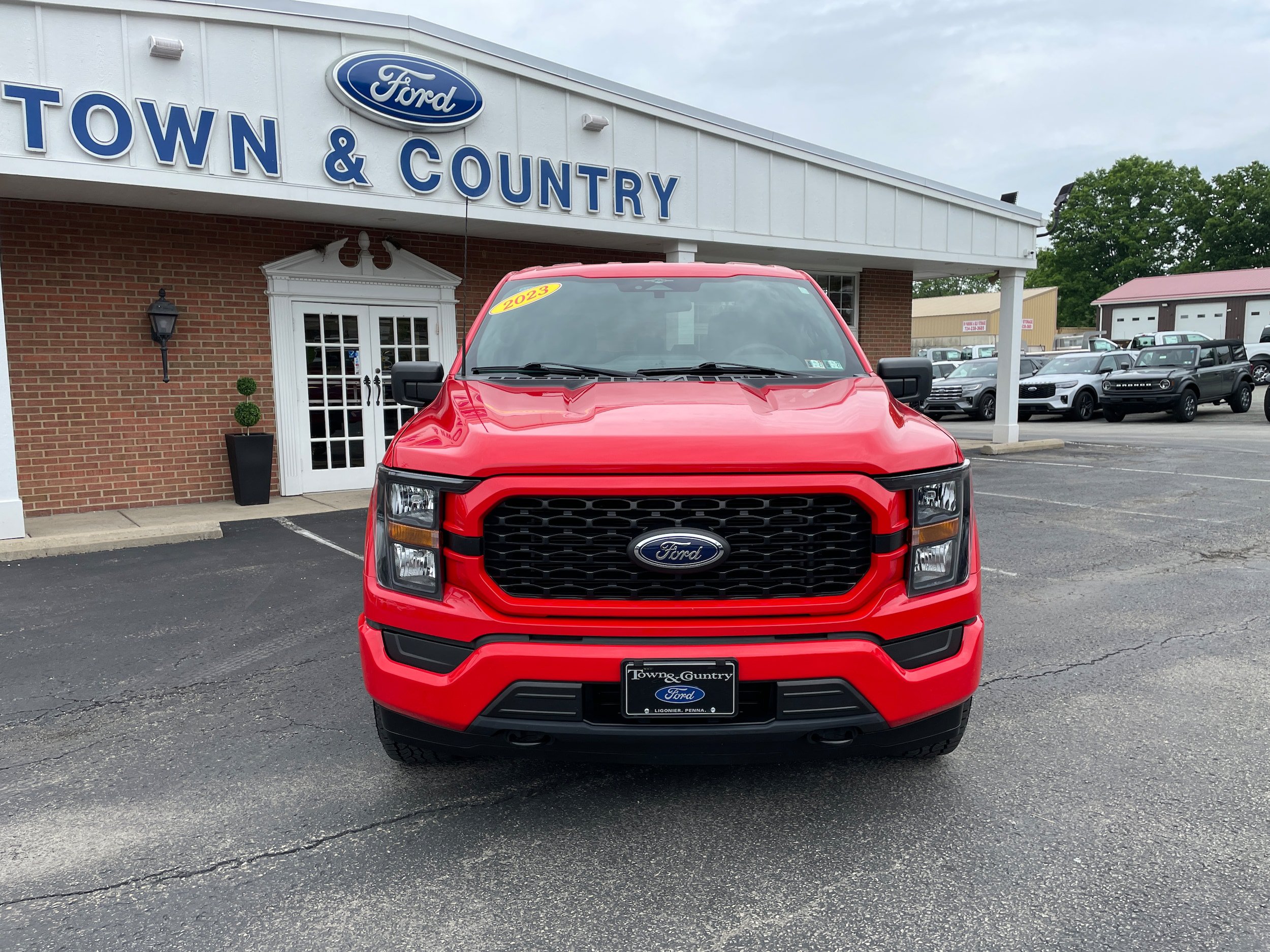 Used 2023 Ford F150 XL w/ STX Appearance Package AWD/4WD image 2