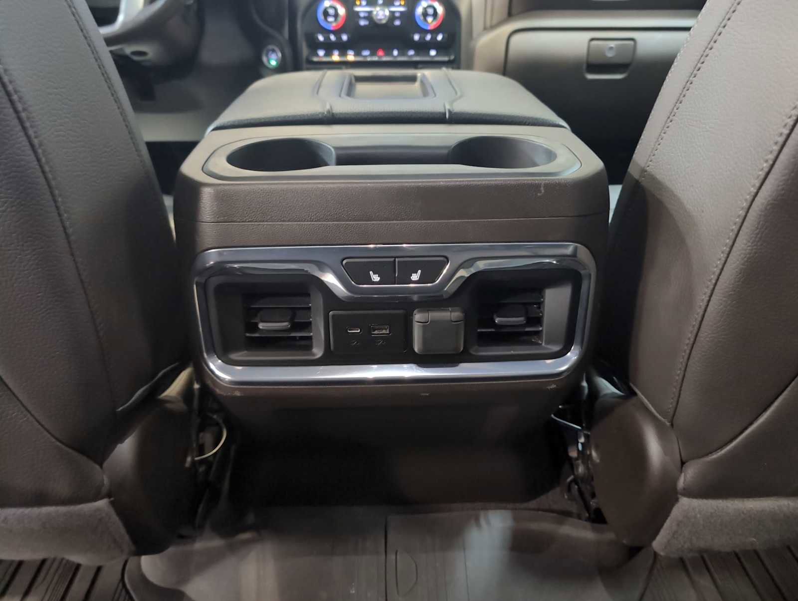 Used 2021 GMC Sierra 3500 Denali w/ Denali Ultimate Package image 22