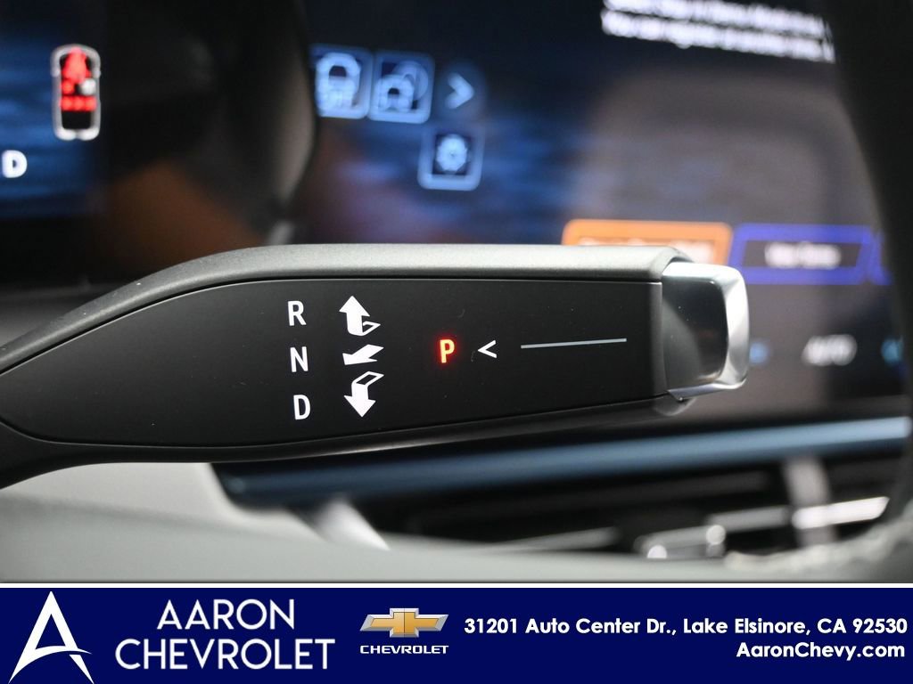 New 2026 Chevrolet Equinox EV LT AWD/4WD image 13