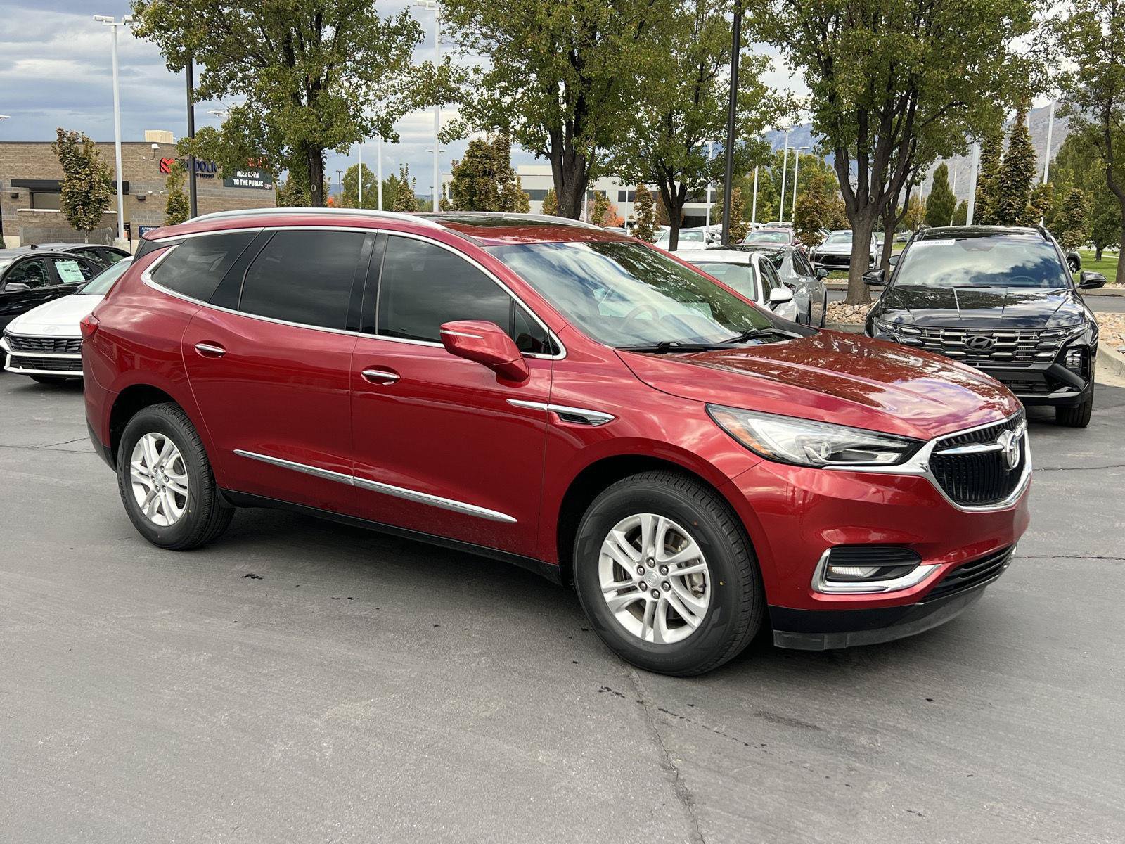 Used 2019 Buick Enclave Essence w/ Trailering Package, 5000 lbs. AWD/4WD image 14