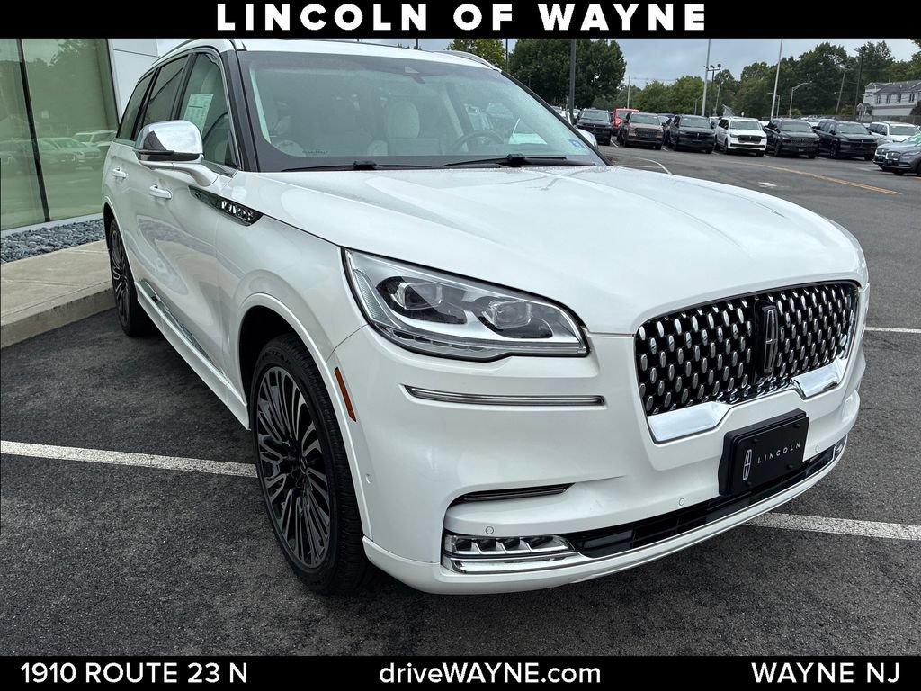 Certified 2021 Lincoln Aviator Black Label w/ Dynamic Handling Package AWD/4WD image 10