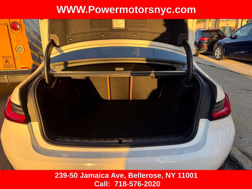 Used 2021 BMW 330i xDrive Sedan w/ Premium Package AWD/4WD image 23